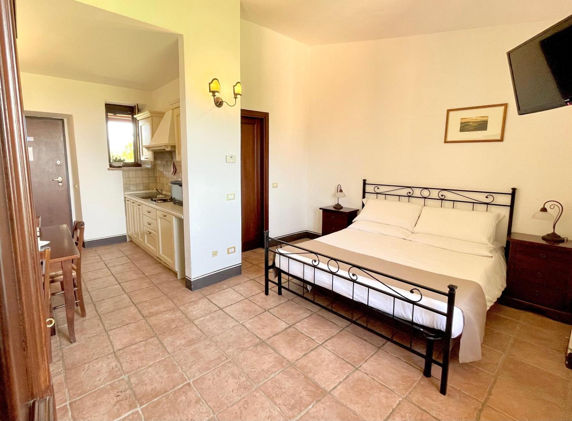 Residence Maria Giulia Corciano Kültér fotó