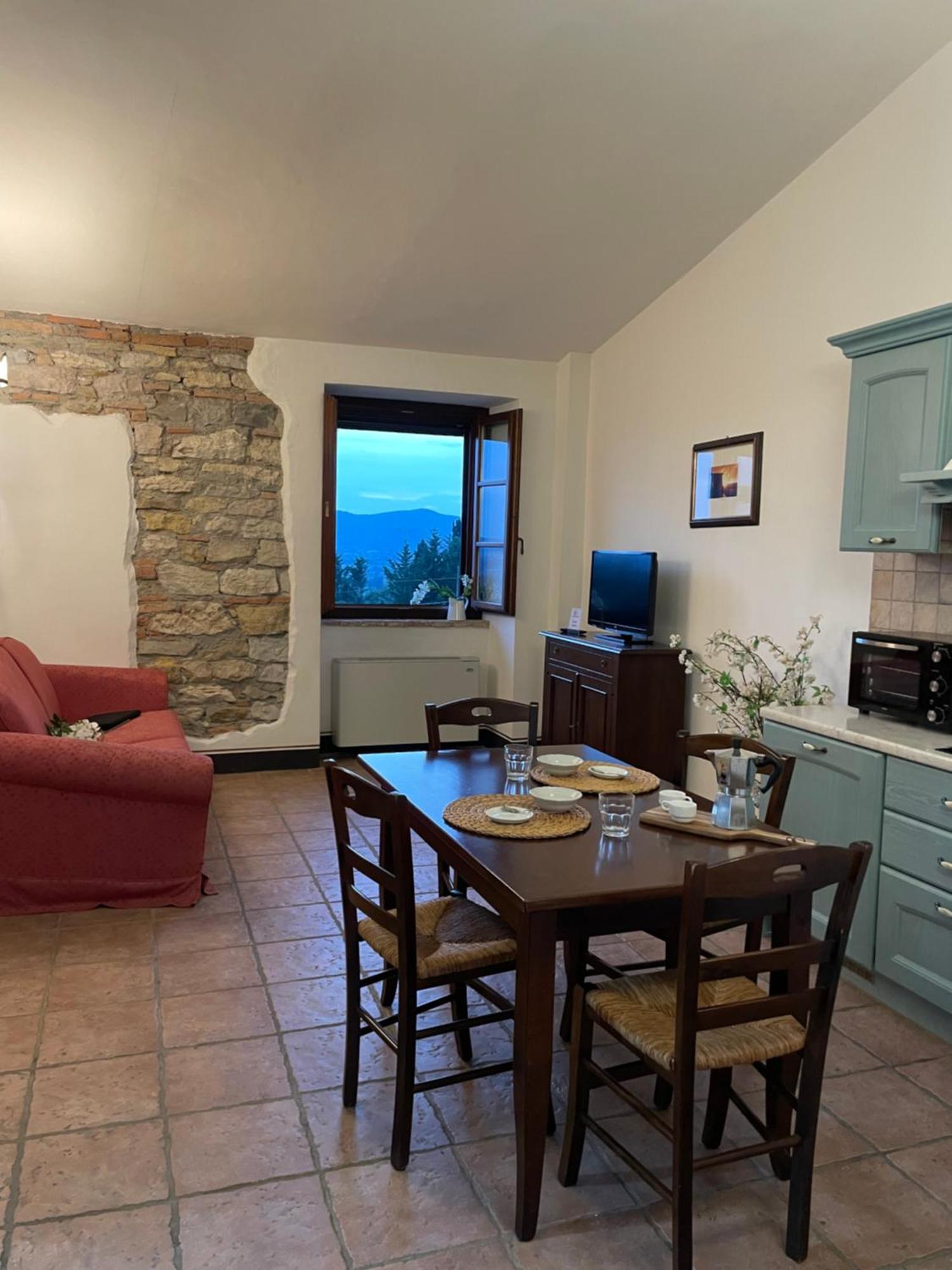 Residence Maria Giulia Corciano Kültér fotó